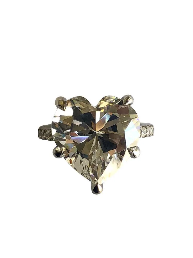 7 carat Heart shape Cubic Zirconia Engagement ring 14K White gold