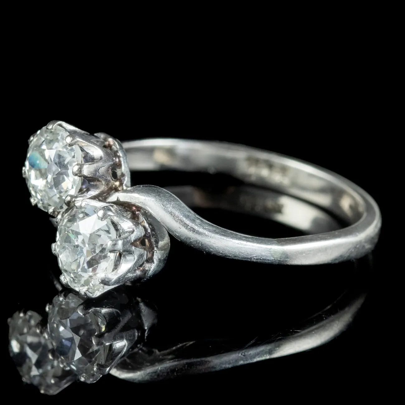 Antique Art Deco Toi Et Moi Diamond Twist Ring 1.5ct Of Diamond