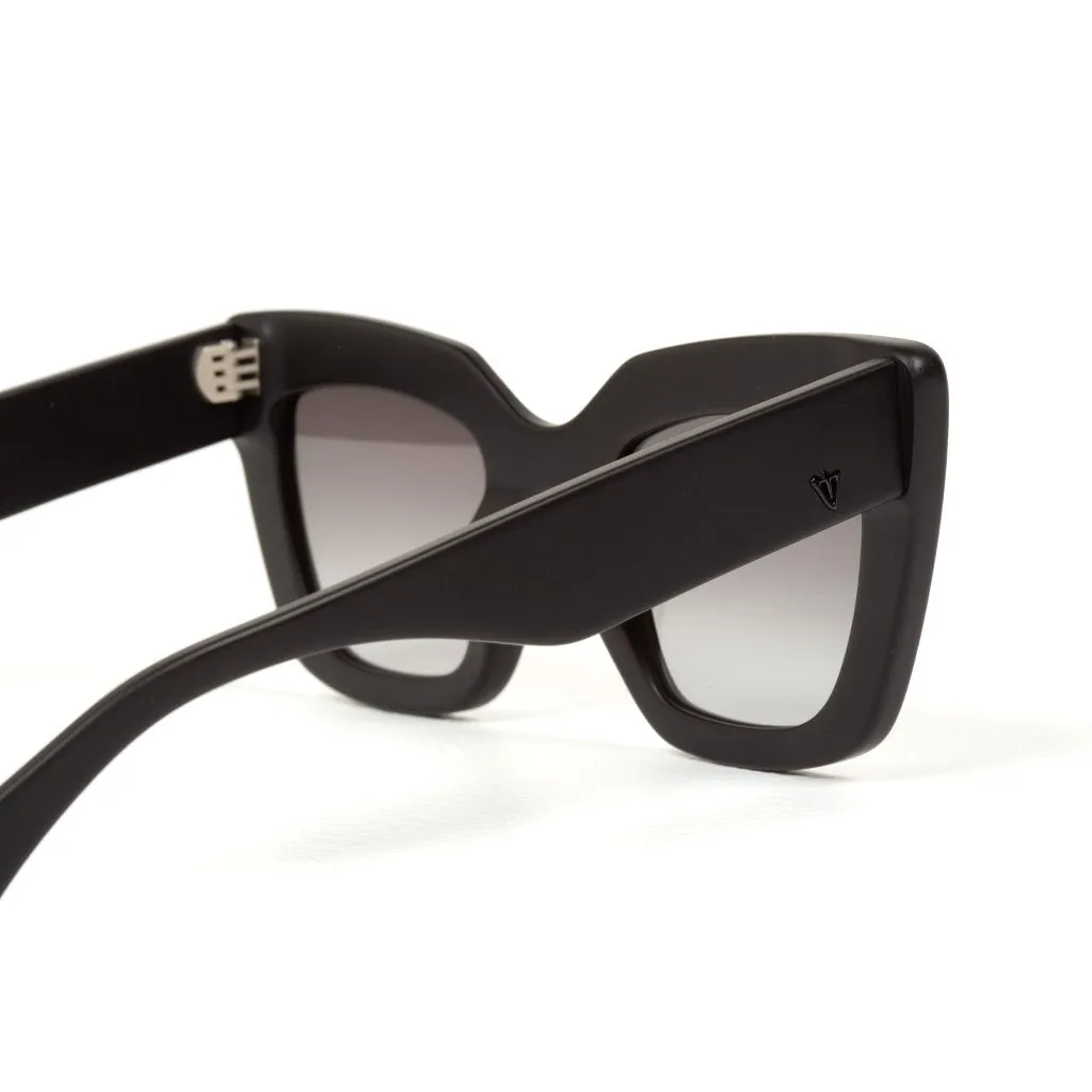 Brigada | Sunglasses - Matte Black / Black Gradient Lens (FLAT)
