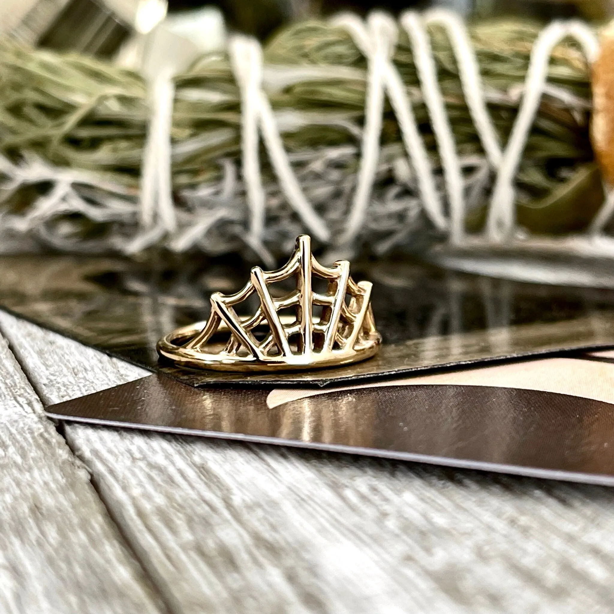 Spider Web Ring in Brass / Size 7 8 9