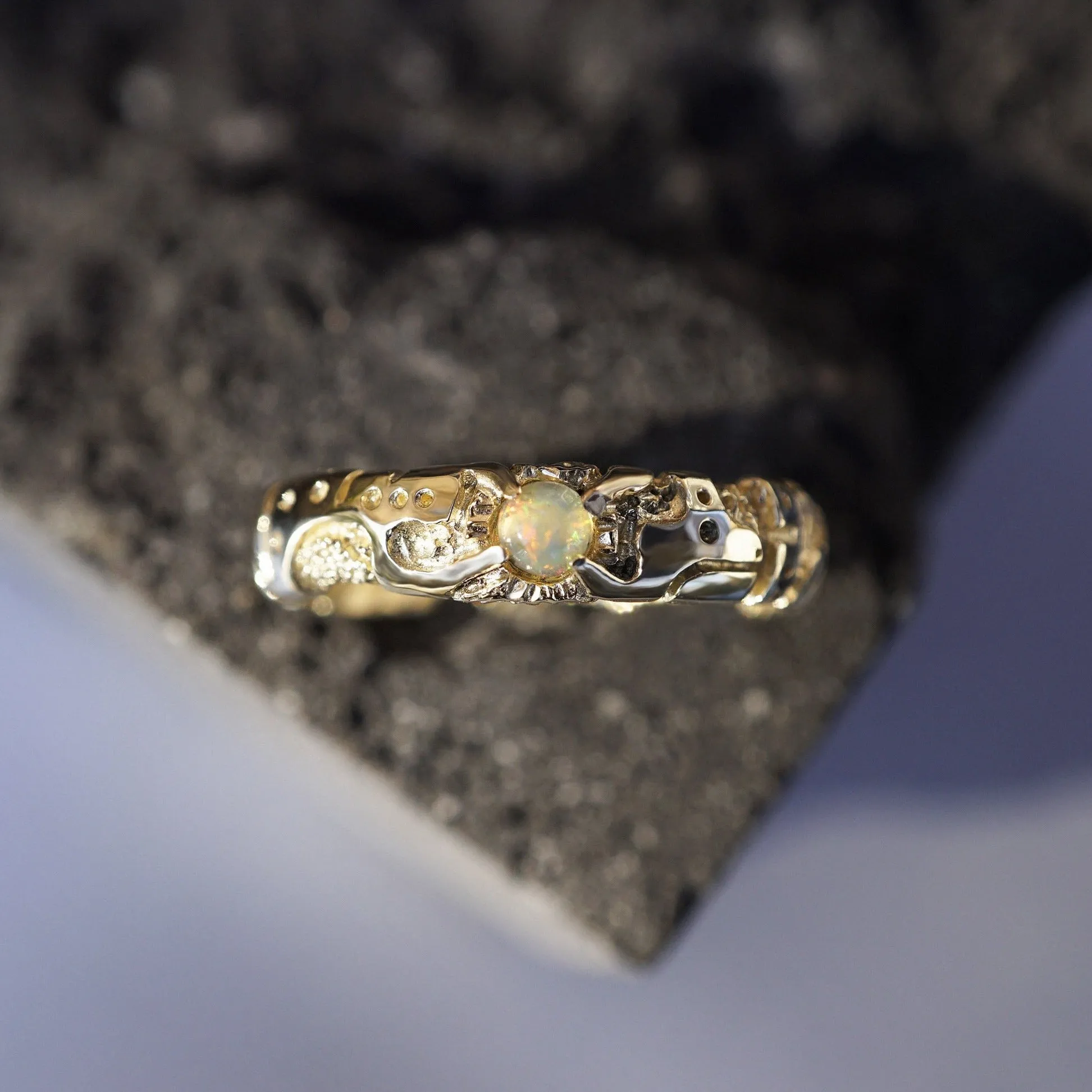 UNIT | 14k gold Opal ring