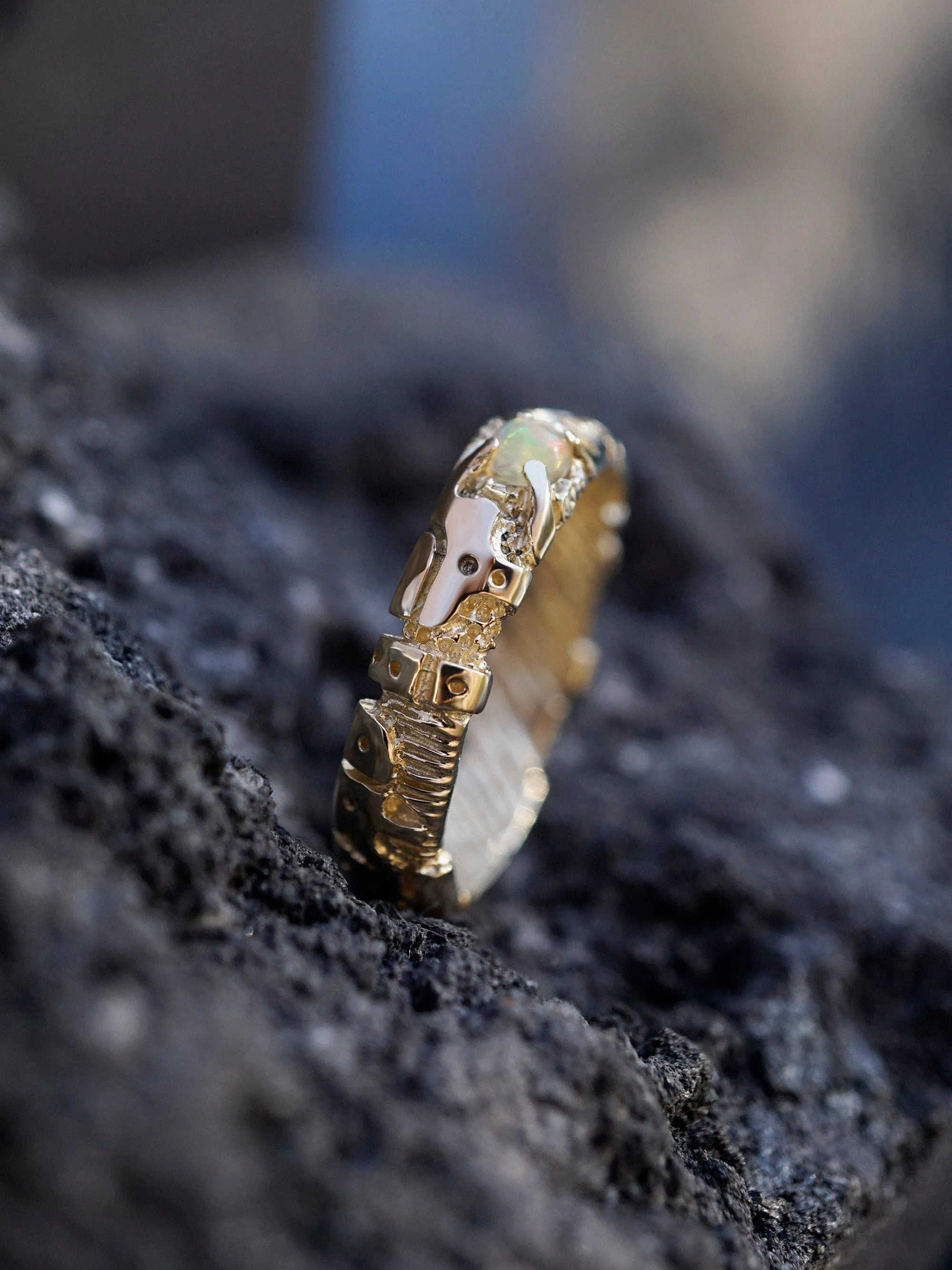 UNIT | 14k gold Opal ring