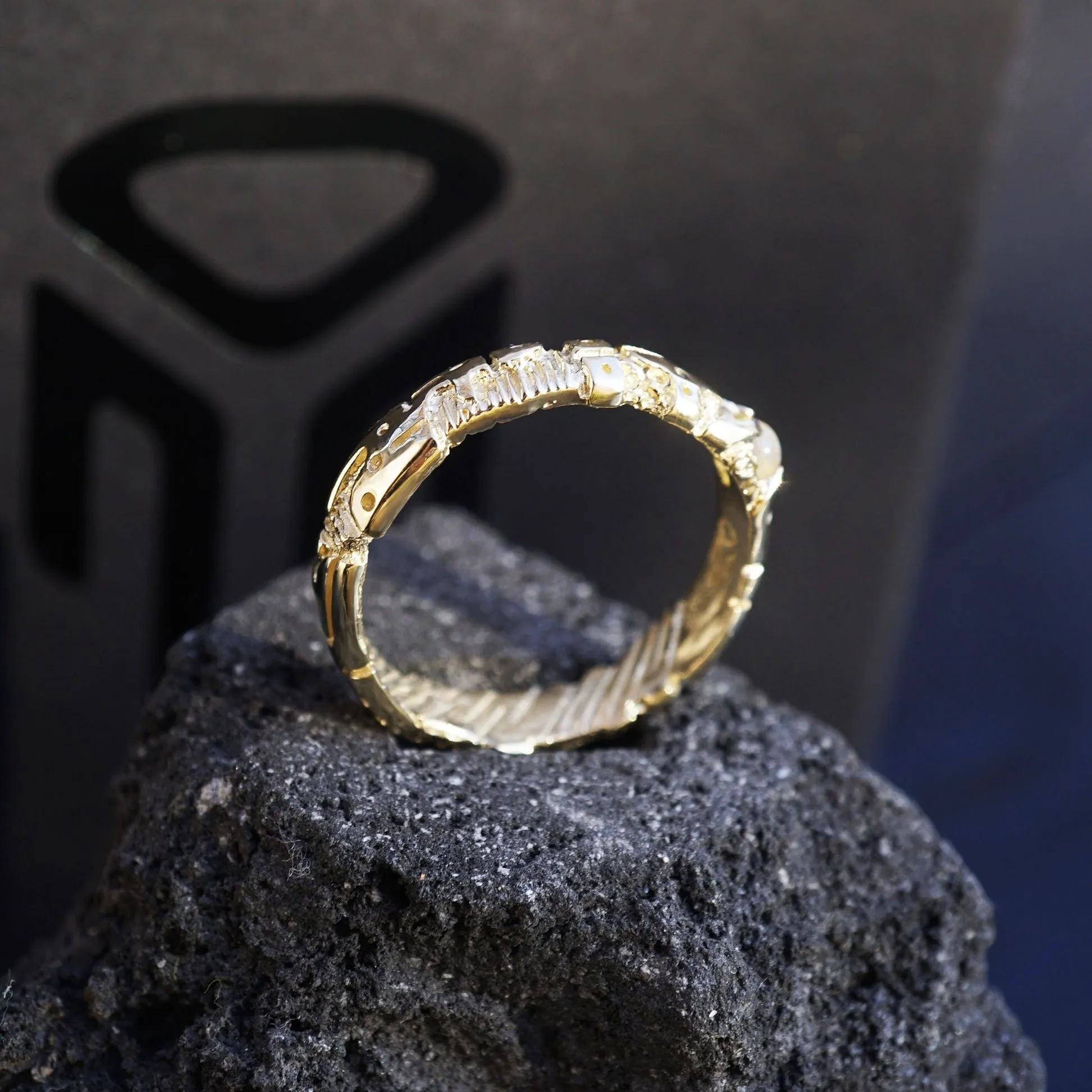 UNIT | 14k gold Opal ring