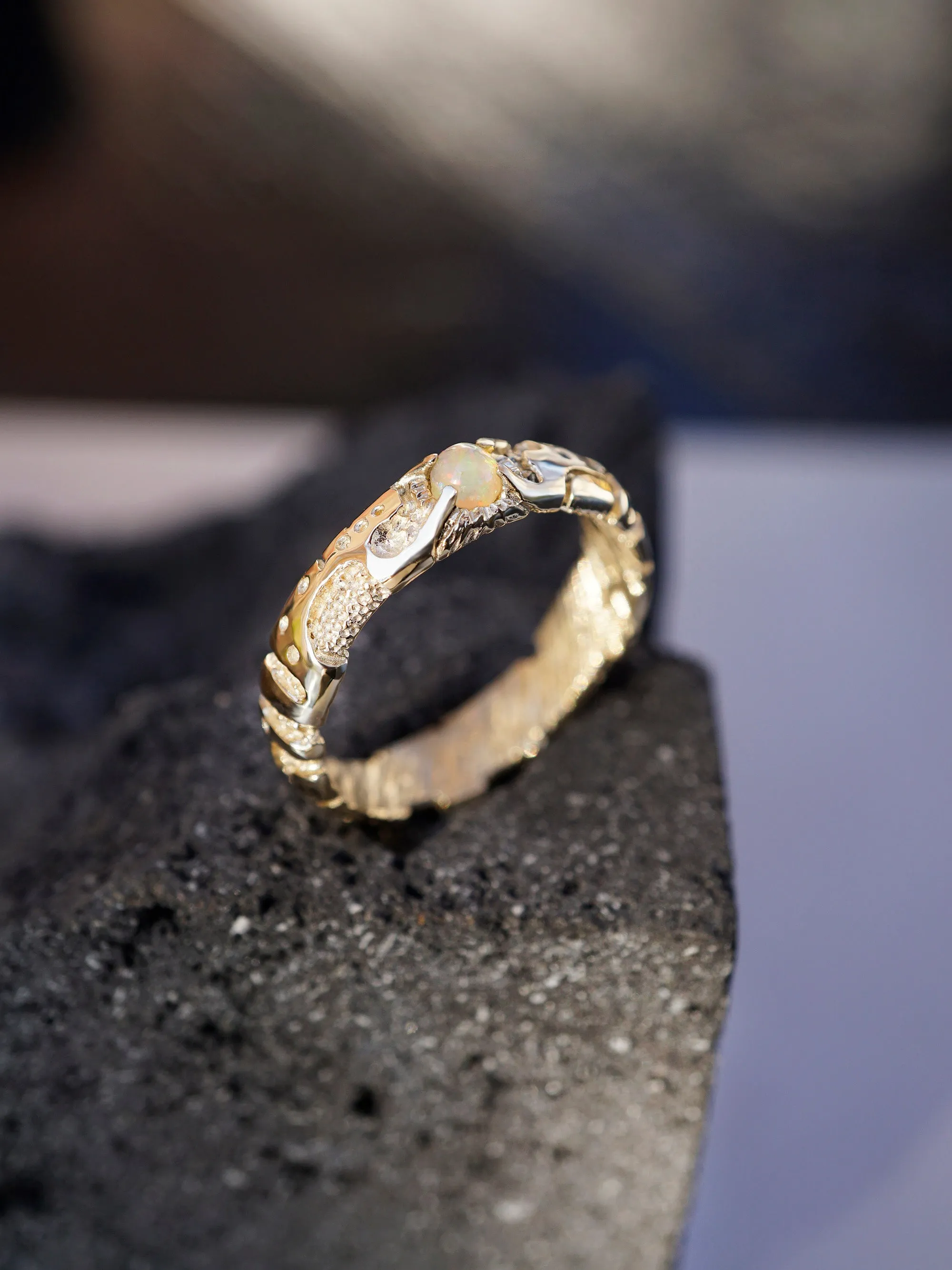 UNIT | 14k gold Opal ring